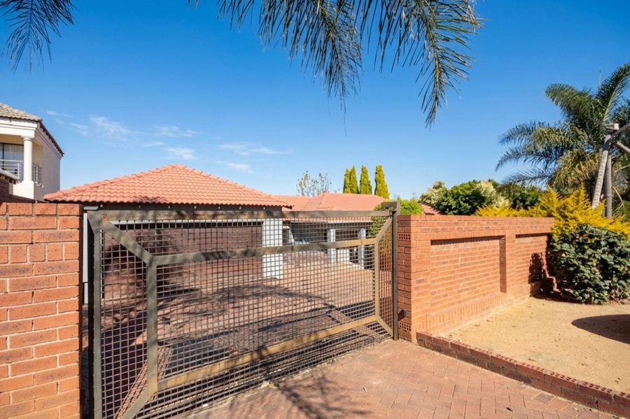 3 Bedroom Property for Sale in Cosmo City Gauteng
