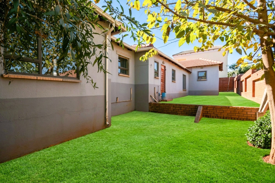 3 Bedroom Property for Sale in Cosmo City Gauteng