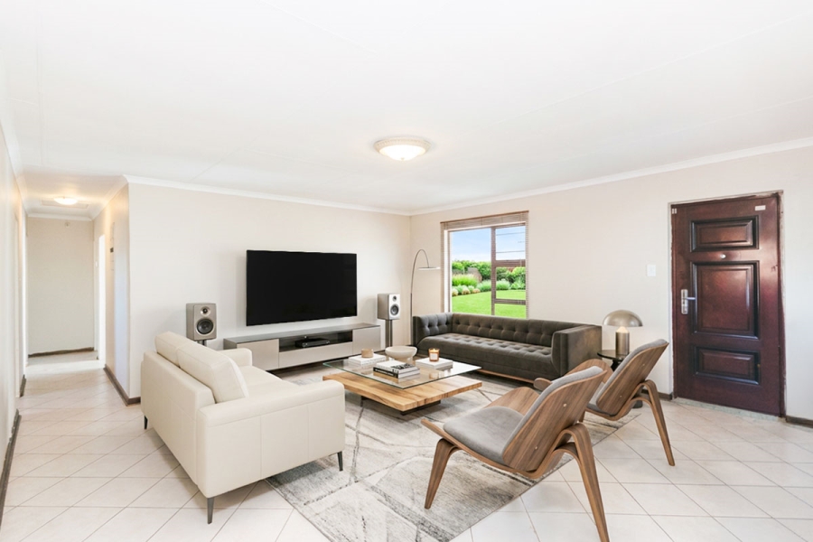 3 Bedroom Property for Sale in Cosmo City Gauteng