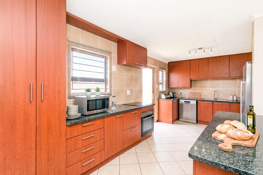 3 Bedroom Property for Sale in Cosmo City Gauteng