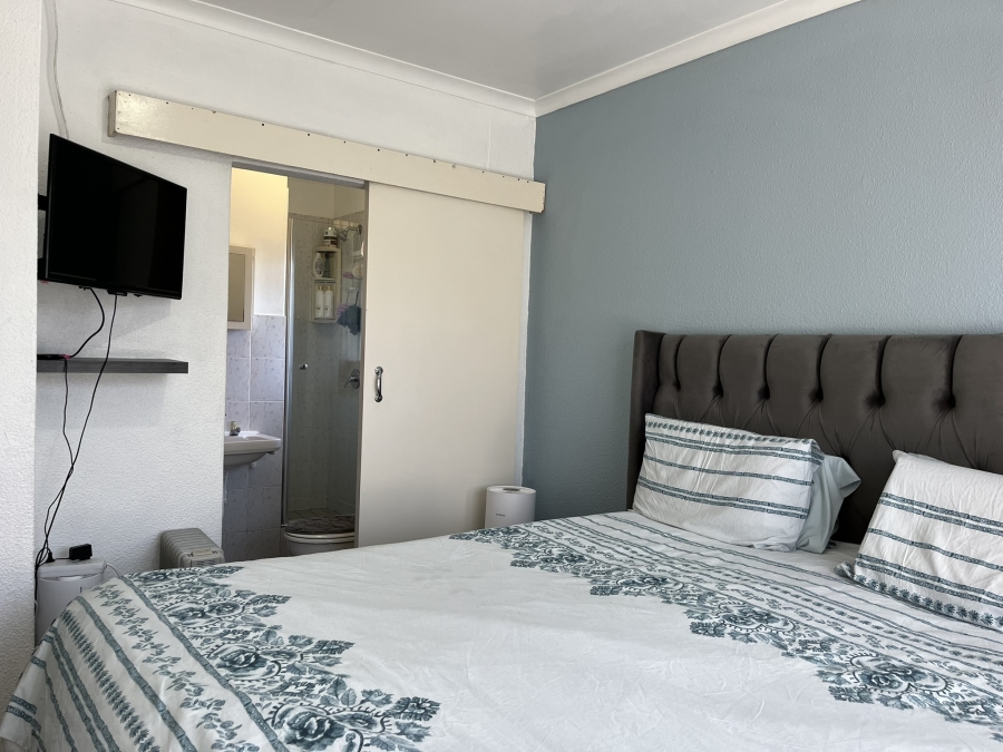To Let 2 Bedroom Property for Rent in Boskruin Gauteng