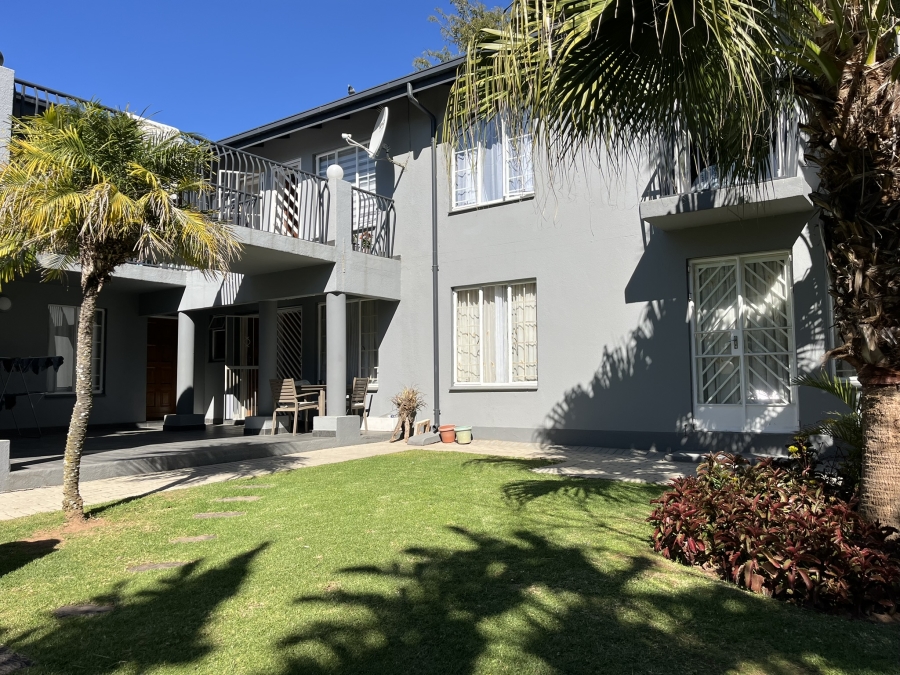 To Let 2 Bedroom Property for Rent in Boskruin Gauteng