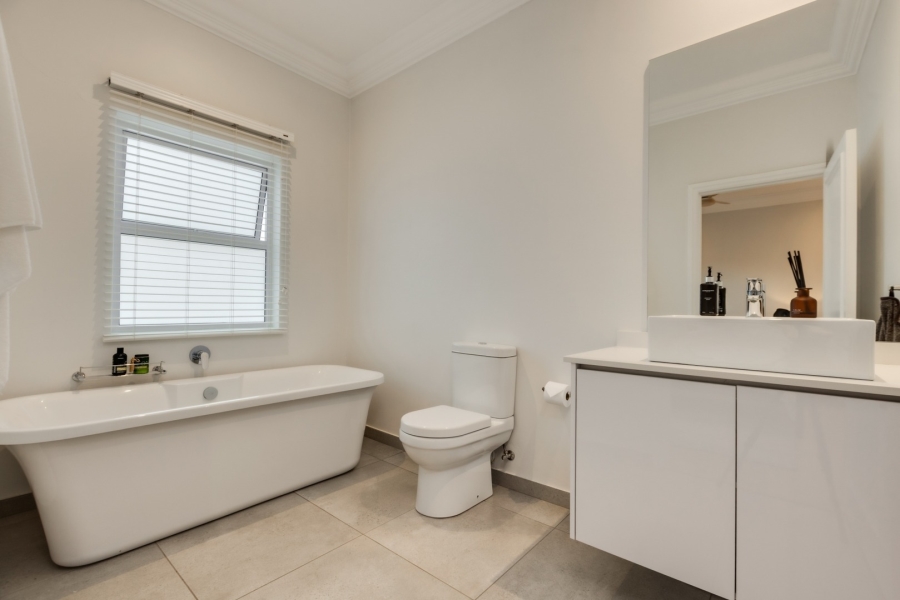 4 Bedroom Property for Sale in Dainfern Golf Estate Gauteng