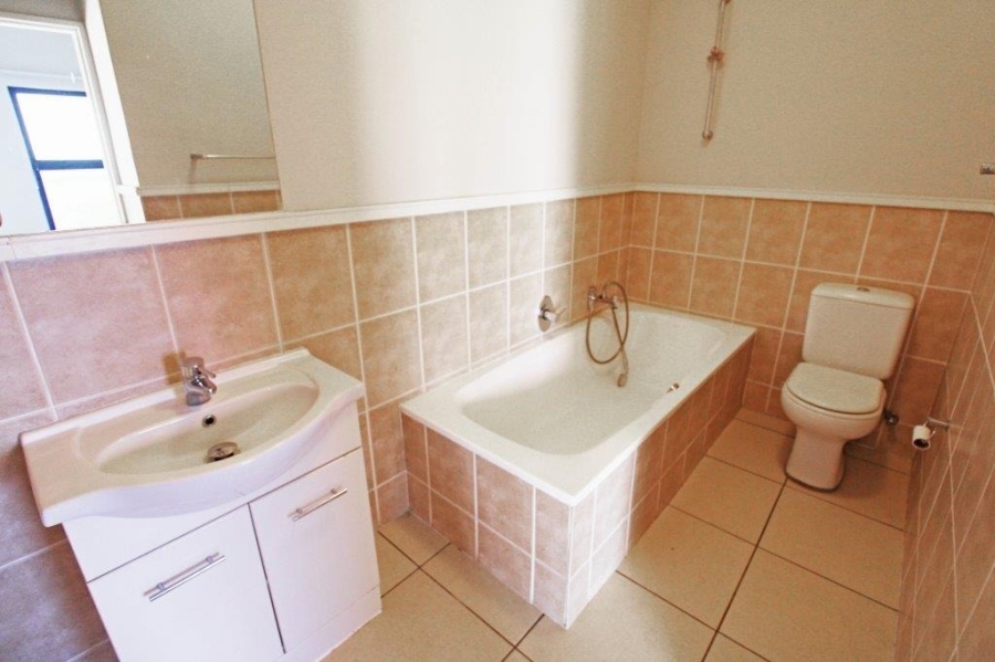 2 Bedroom Property for Sale in Bryanston West Gauteng