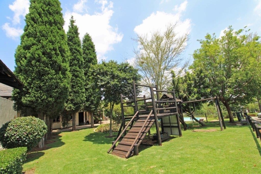 2 Bedroom Property for Sale in Bryanston West Gauteng