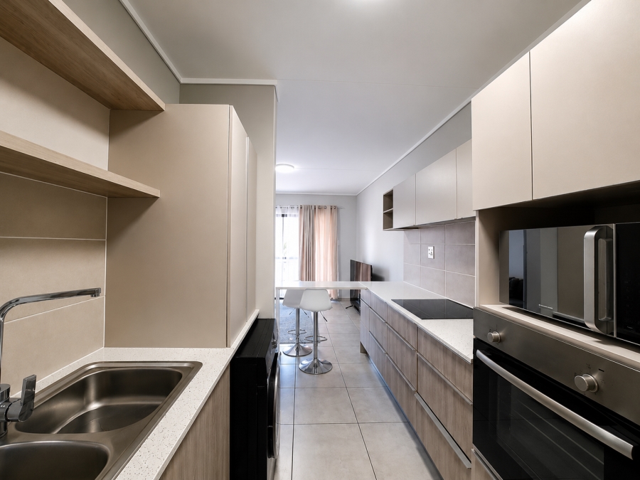 2 Bedroom Property for Sale in Rooihuiskraal North Gauteng