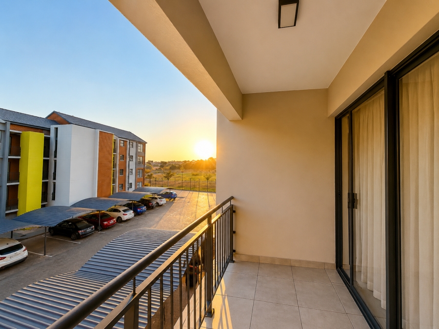 2 Bedroom Property for Sale in Rooihuiskraal North Gauteng