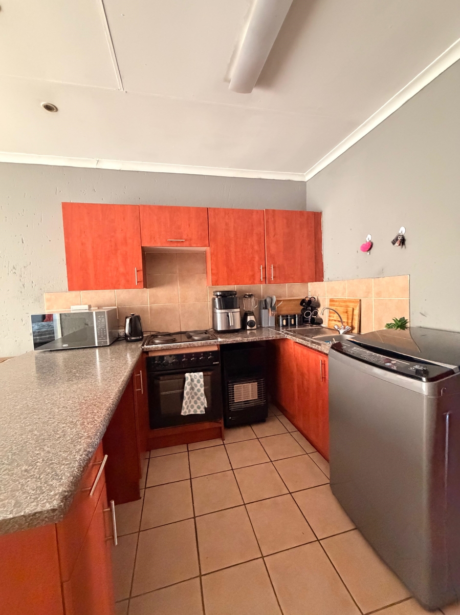 2 Bedroom Property for Sale in Comet Gauteng
