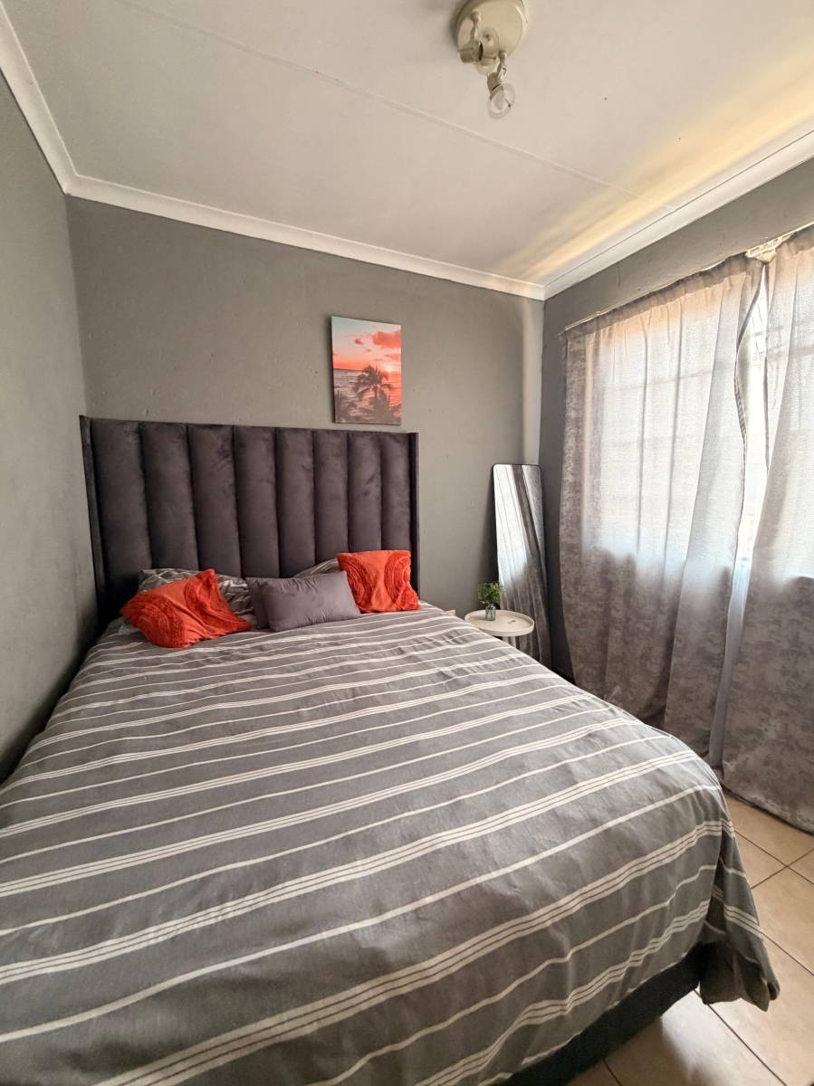 2 Bedroom Property for Sale in Comet Gauteng