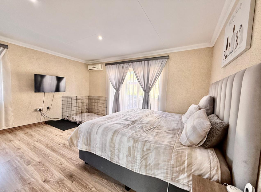 3 Bedroom Property for Sale in New Market Gauteng