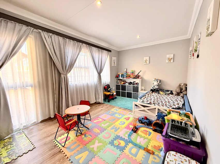 3 Bedroom Property for Sale in New Market Gauteng
