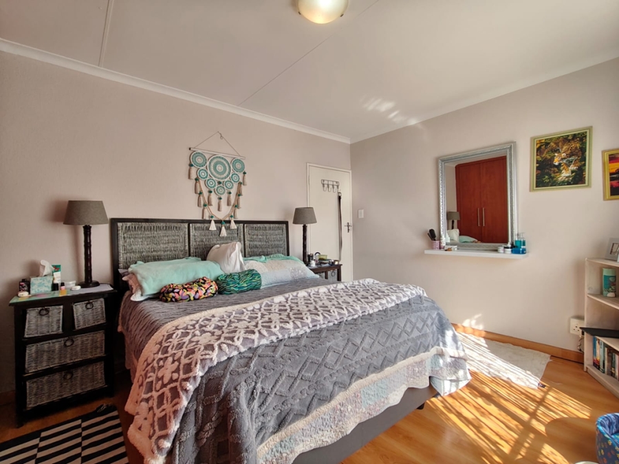 2 Bedroom Property for Sale in New Redruth Gauteng