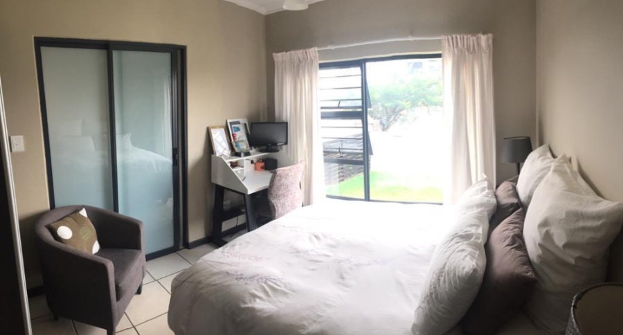 3 Bedroom Property for Sale in Oakdene Gauteng