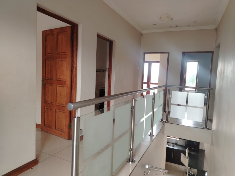 To Let 4 Bedroom Property for Rent in Parkrand Gauteng