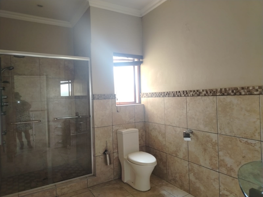 To Let 4 Bedroom Property for Rent in Parkrand Gauteng