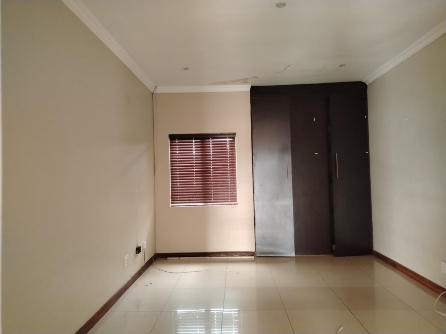 To Let 4 Bedroom Property for Rent in Parkrand Gauteng
