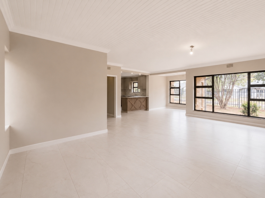 3 Bedroom Property for Sale in Risiville Gauteng