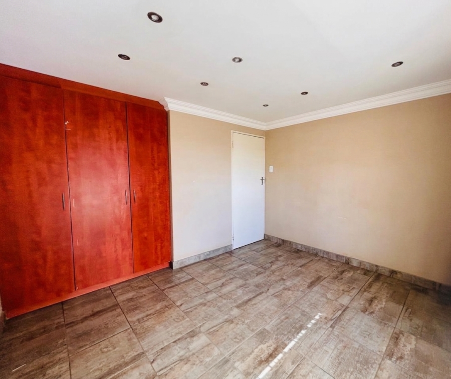 3 Bedroom Property for Sale in Sebokeng Zone 14 Gauteng
