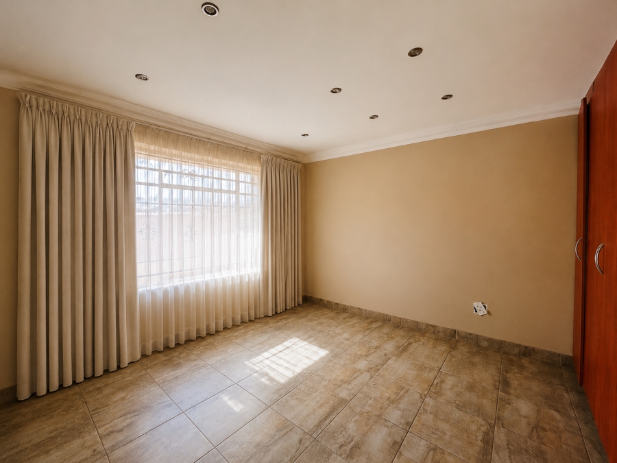 3 Bedroom Property for Sale in Sebokeng Zone 14 Gauteng