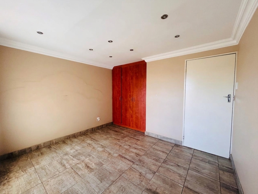 3 Bedroom Property for Sale in Sebokeng Zone 14 Gauteng
