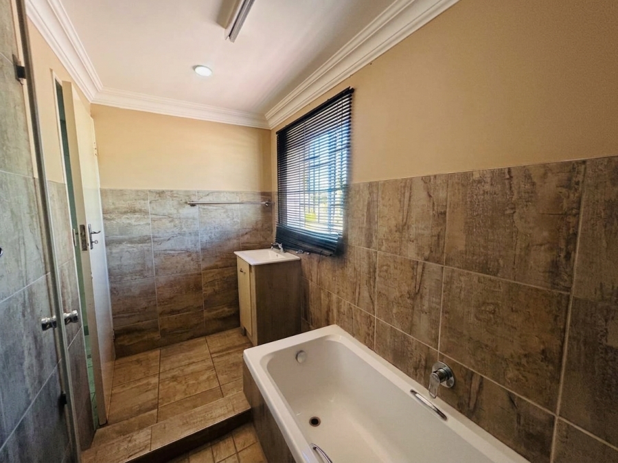 3 Bedroom Property for Sale in Sebokeng Zone 14 Gauteng