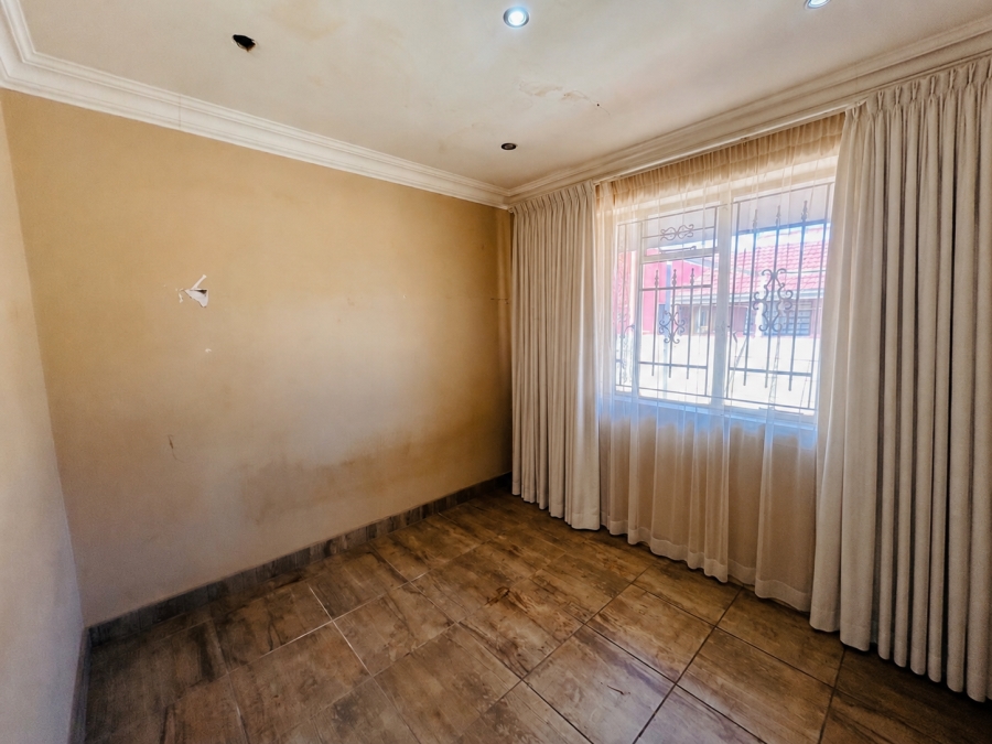 3 Bedroom Property for Sale in Sebokeng Zone 14 Gauteng