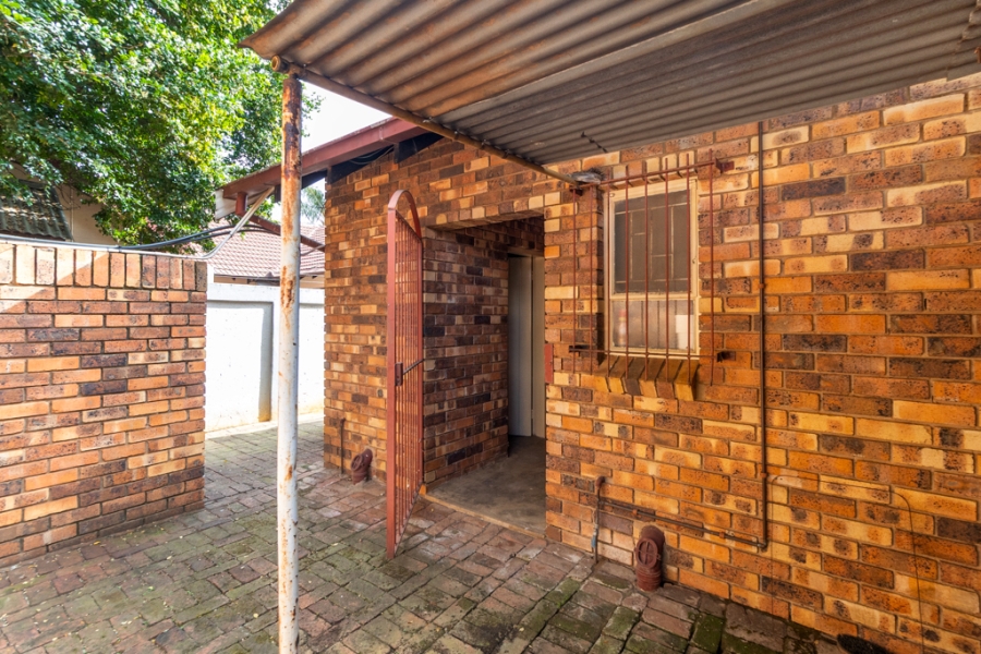 4 Bedroom Property for Sale in Dorandia Gauteng