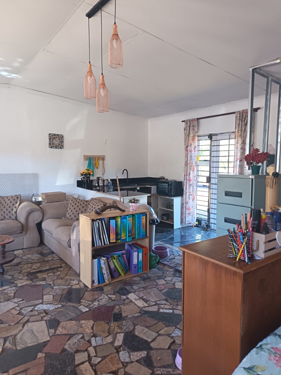 3 Bedroom Property for Sale in Kameeldrift West Gauteng