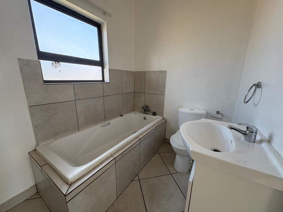 3 Bedroom Property for Sale in Waldrift Gauteng