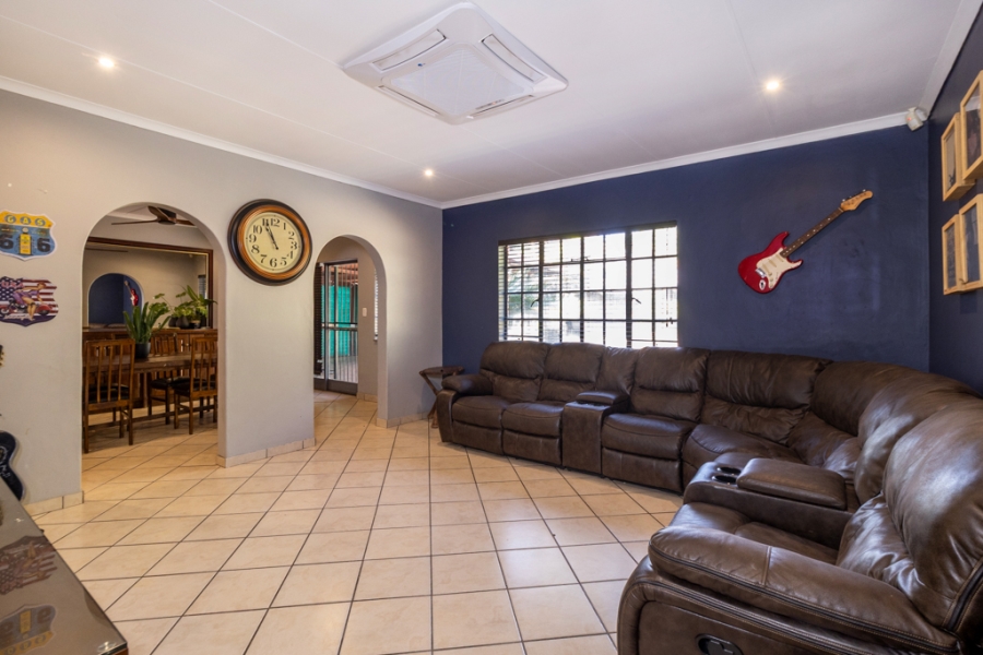 3 Bedroom Property for Sale in Ninapark Gauteng