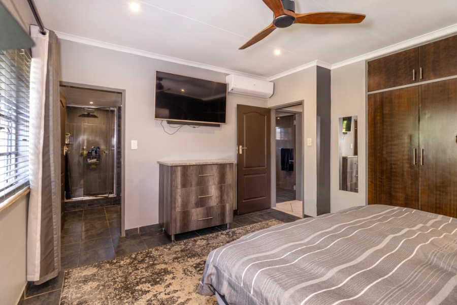 3 Bedroom Property for Sale in Ninapark Gauteng