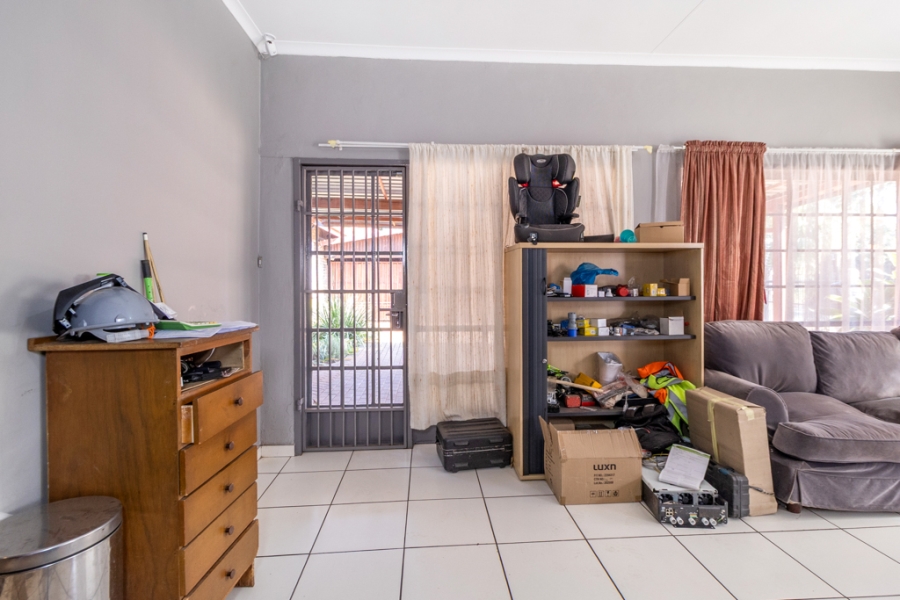 3 Bedroom Property for Sale in Ninapark Gauteng
