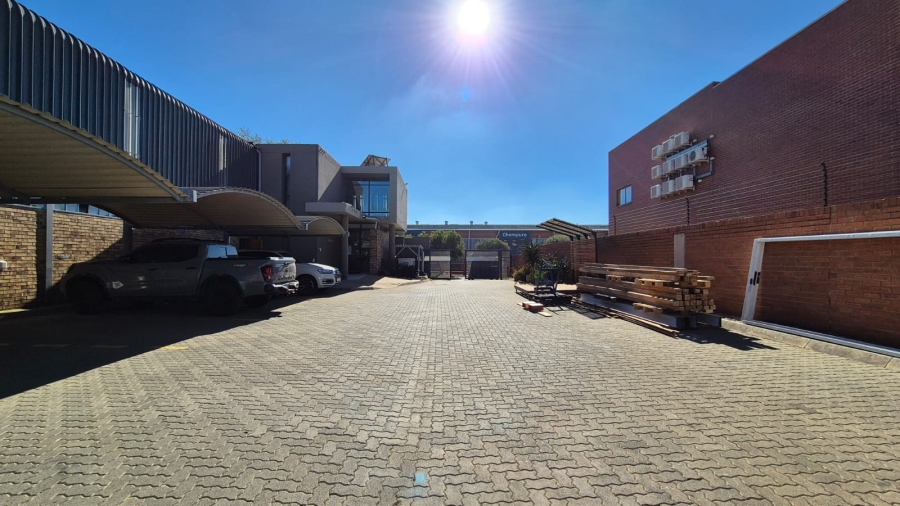 To Let Commercial Property for Rent in The Willows Gauteng