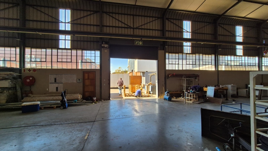 To Let Commercial Property for Rent in The Willows Gauteng