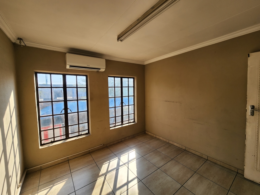 To Let Commercial Property for Rent in Silverton Gauteng