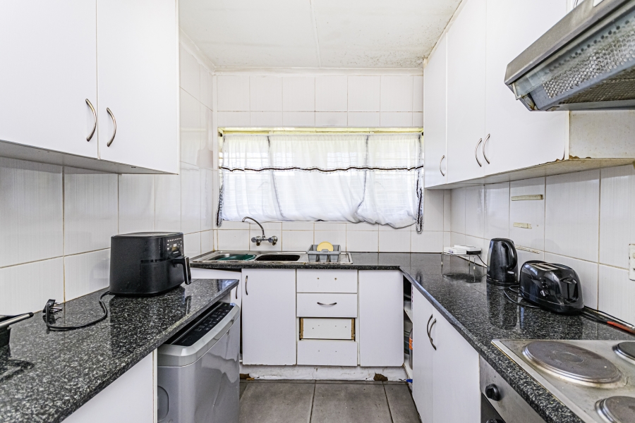 2 Bedroom Property for Sale in Florida Gauteng
