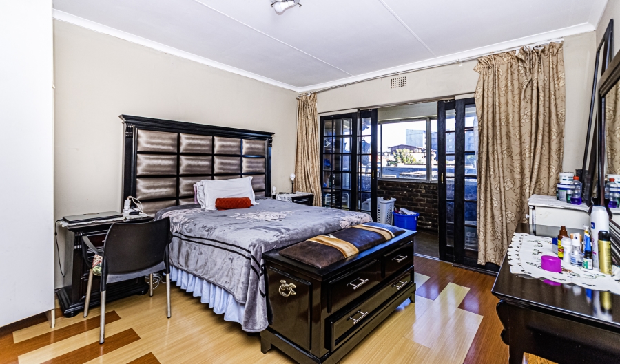 2 Bedroom Property for Sale in Florida Gauteng