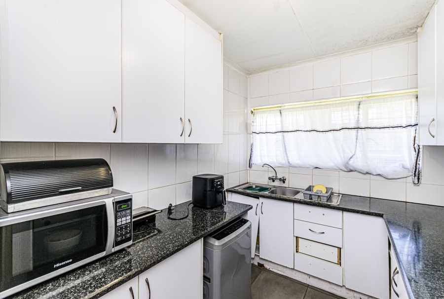 2 Bedroom Property for Sale in Florida Gauteng