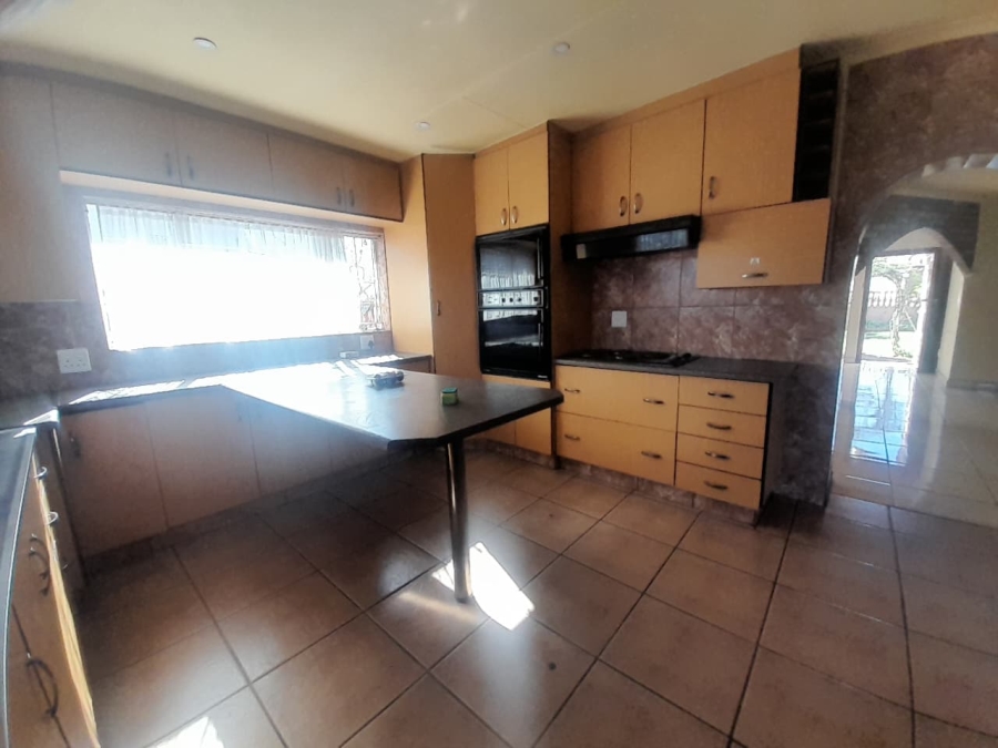4 Bedroom Property for Sale in Visagie Park Gauteng