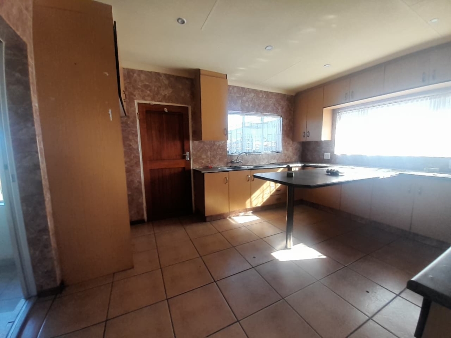 4 Bedroom Property for Sale in Visagie Park Gauteng