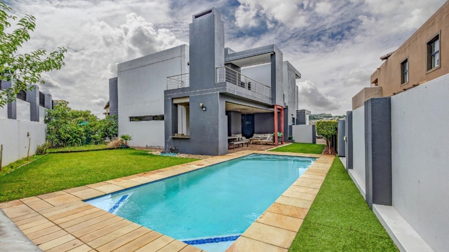 4 Bedroom Property for Sale in Maroeladal Gauteng