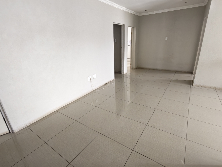 5 Bedroom Property for Sale in Magaliesberg Country Estate Gauteng