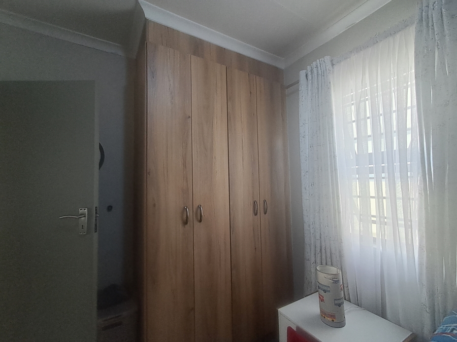 3 Bedroom Property for Sale in Albertsdal Gauteng