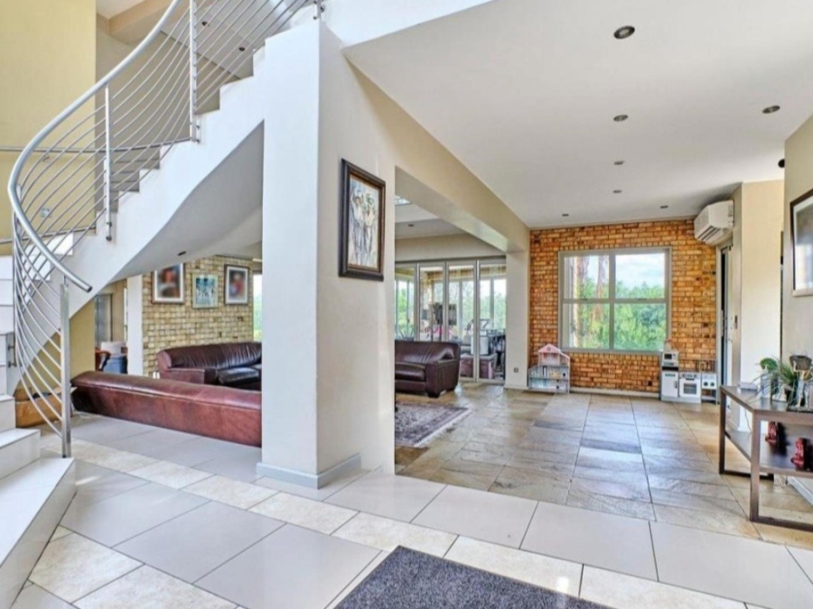 4 Bedroom Property for Sale in Saddlebrook Estate Gauteng