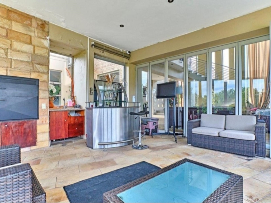4 Bedroom Property for Sale in Saddlebrook Estate Gauteng