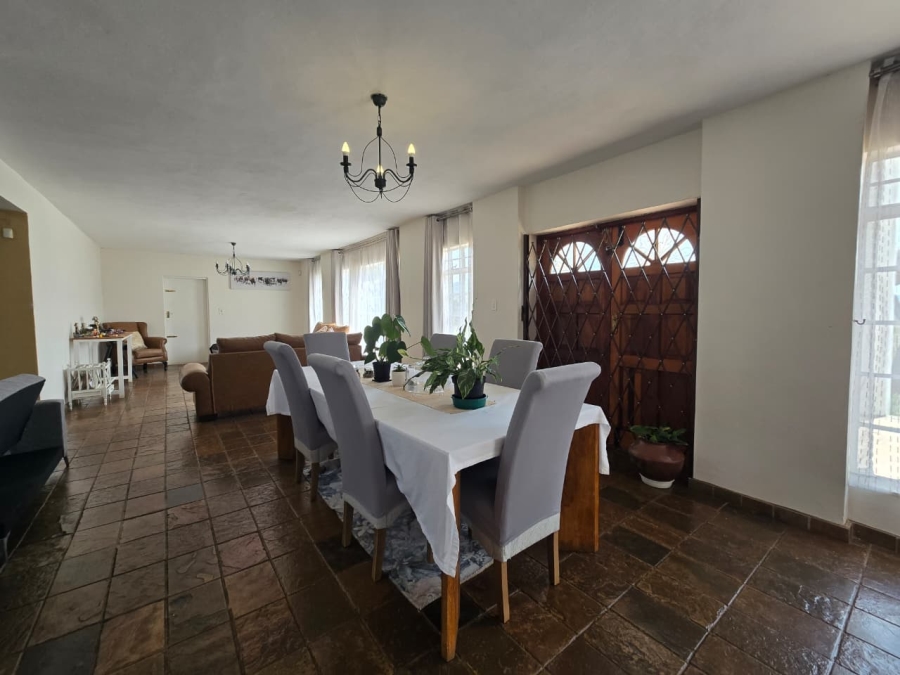 5 Bedroom Property for Sale in Drumblade A H Gauteng