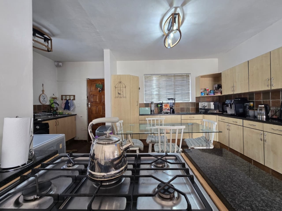 5 Bedroom Property for Sale in Drumblade A H Gauteng