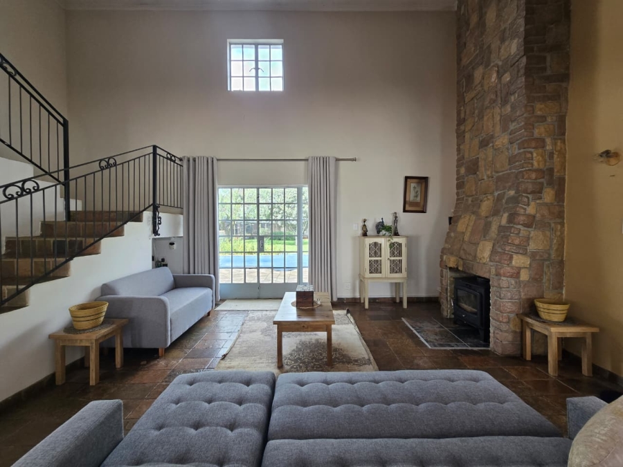 5 Bedroom Property for Sale in Drumblade A H Gauteng