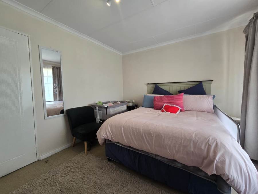 5 Bedroom Property for Sale in Drumblade A H Gauteng
