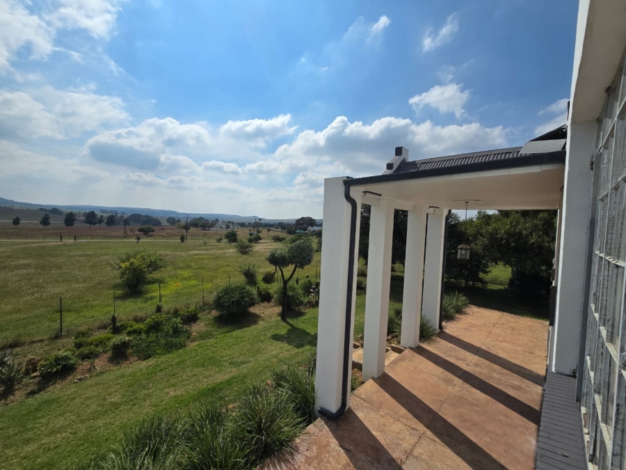 5 Bedroom Property for Sale in Drumblade A H Gauteng